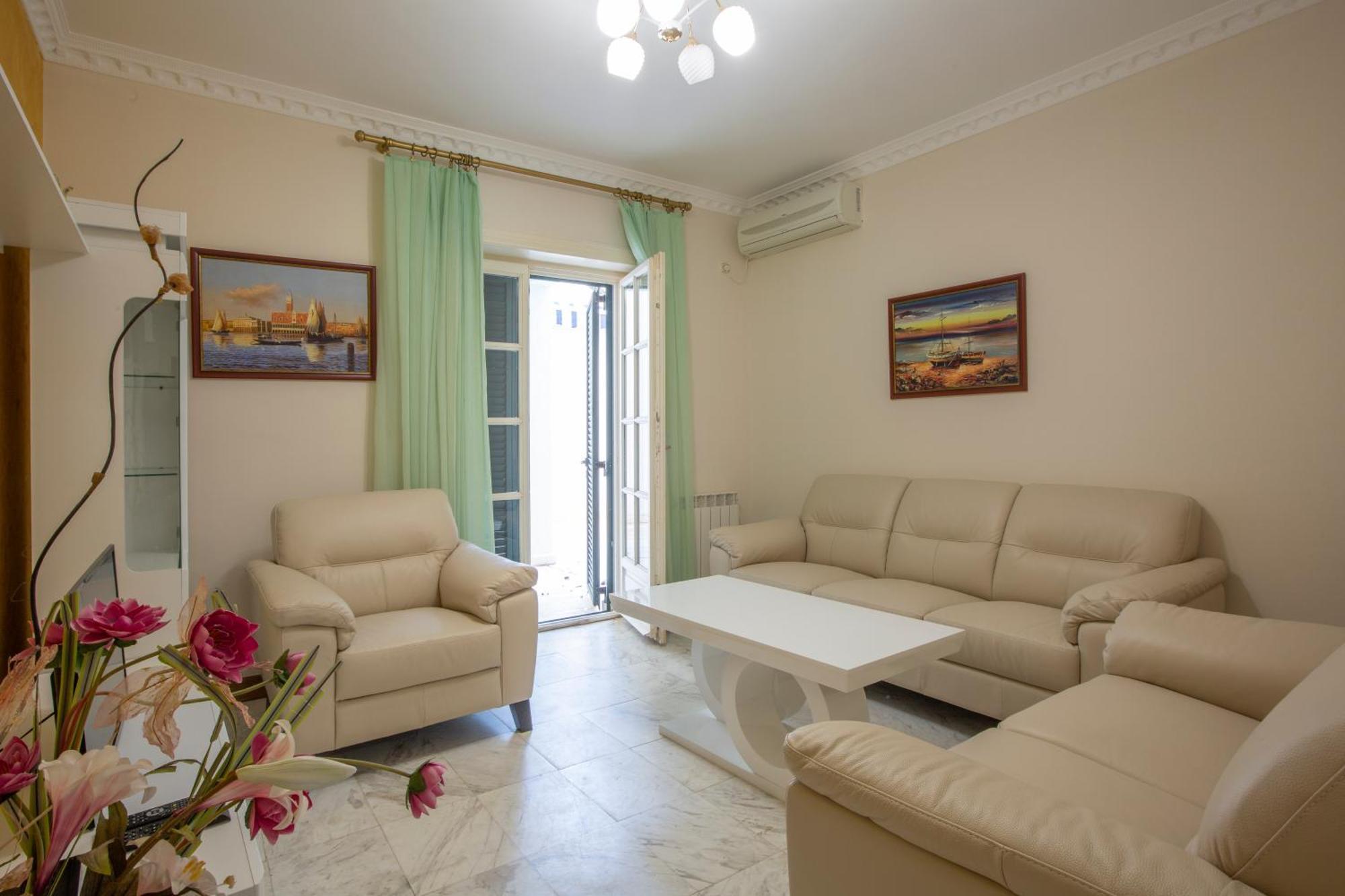 Montesan Luxury Apartment Beach Front Sveti Stefan Exterior foto