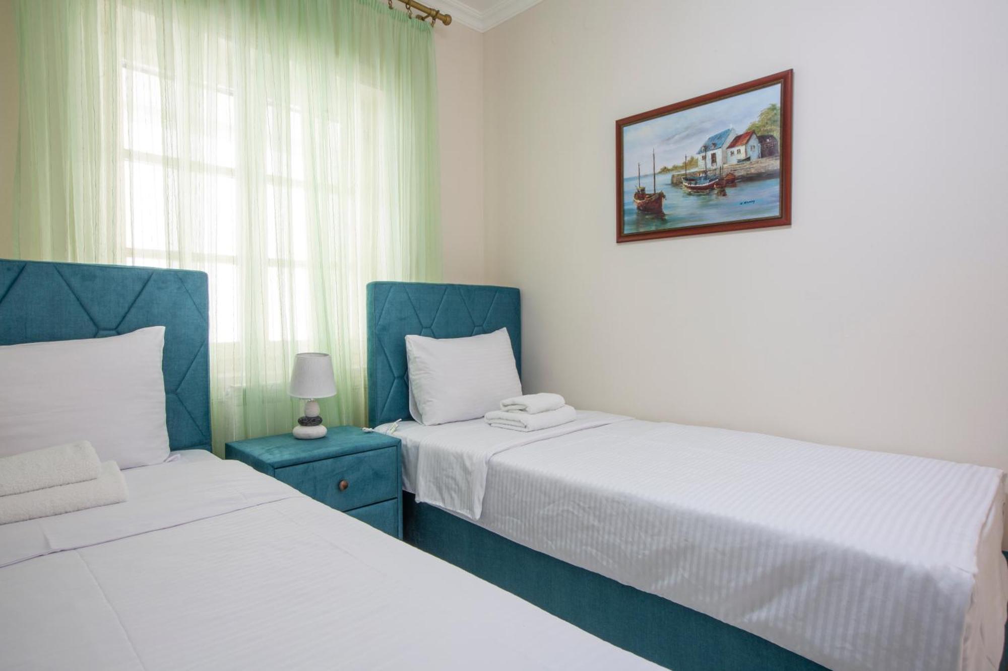 Montesan Luxury Apartment Beach Front Sveti Stefan Exterior foto