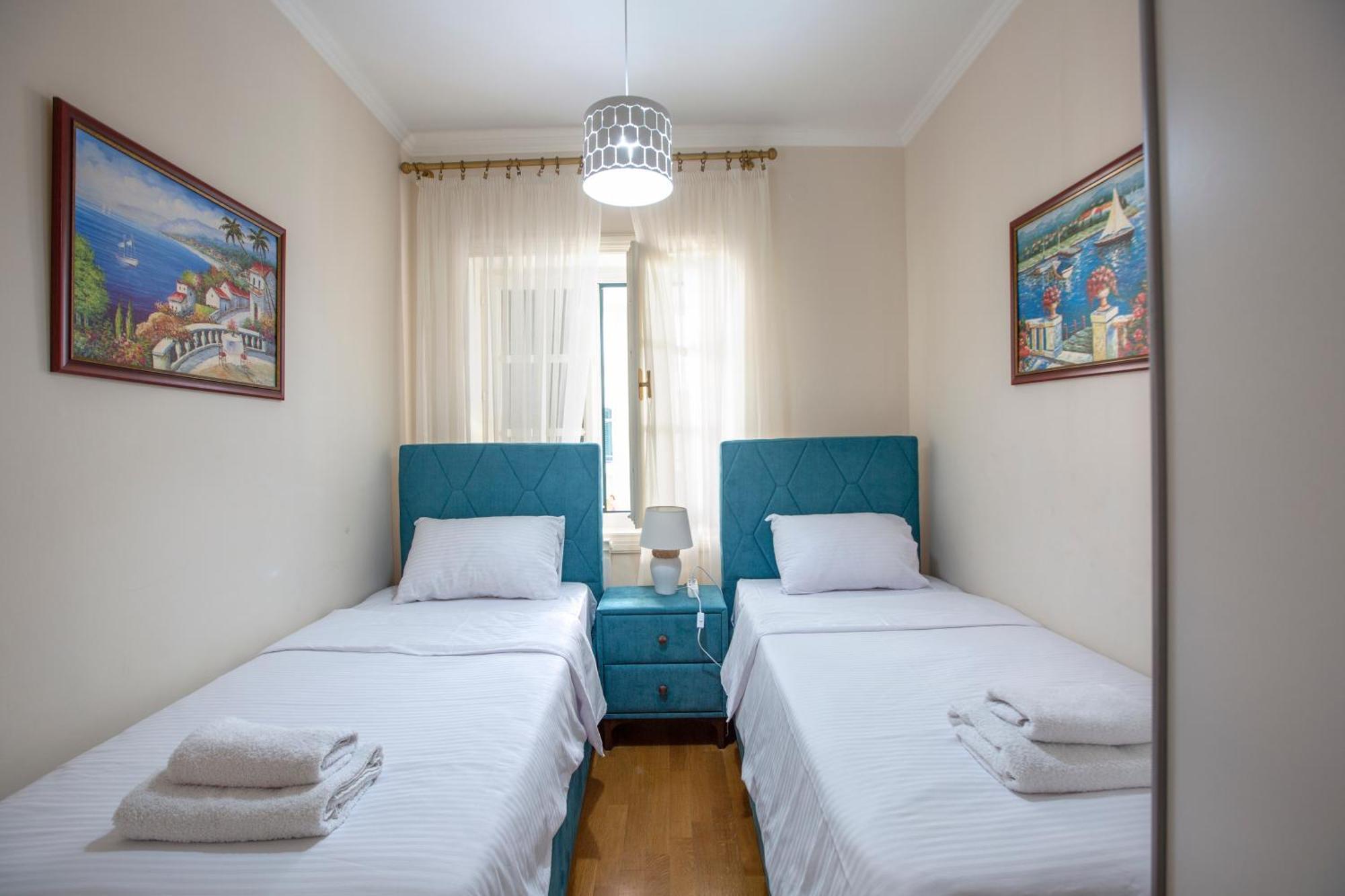 Montesan Luxury Apartment Beach Front Sveti Stefan Exterior foto
