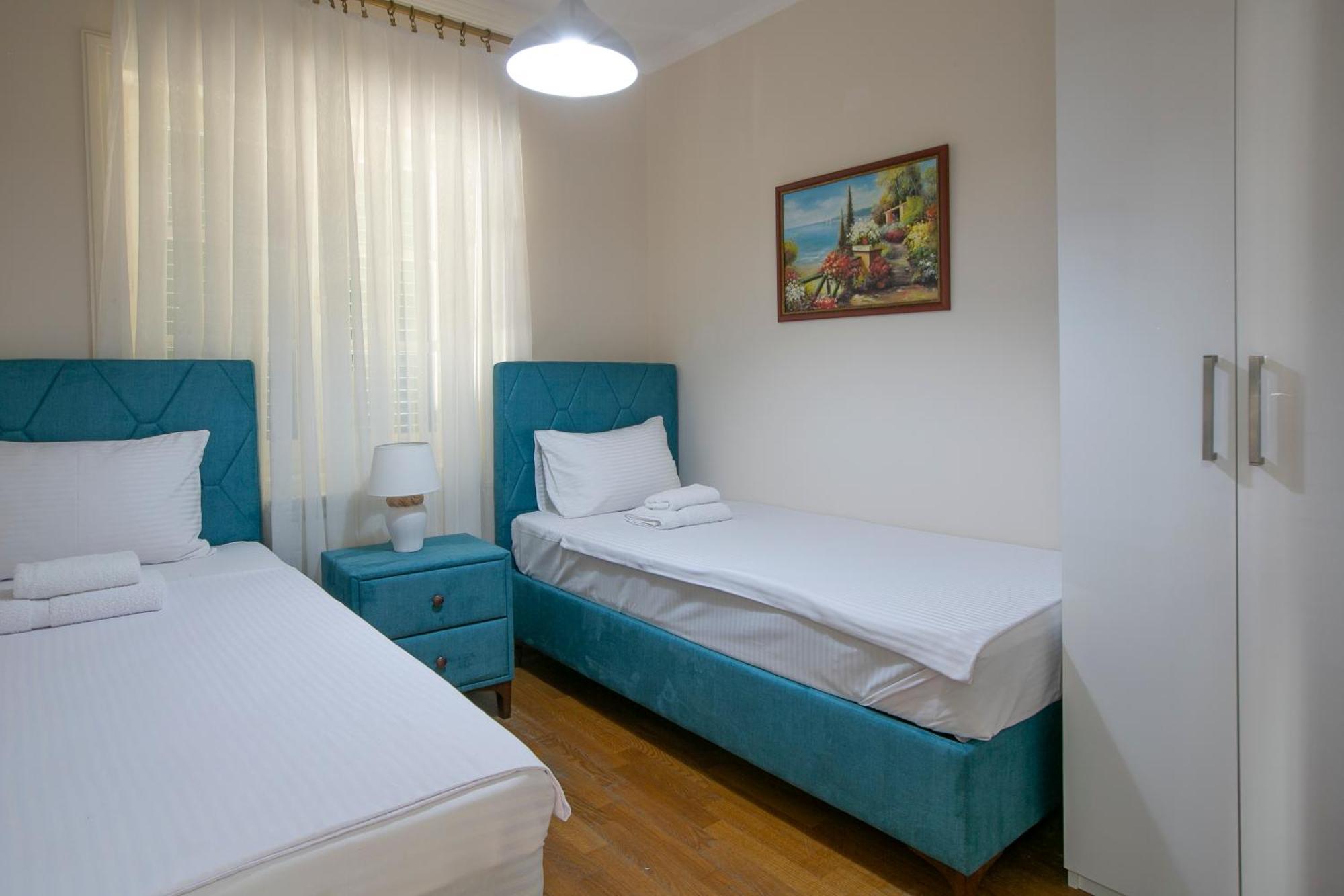 Montesan Luxury Apartment Beach Front Sveti Stefan Exterior foto
