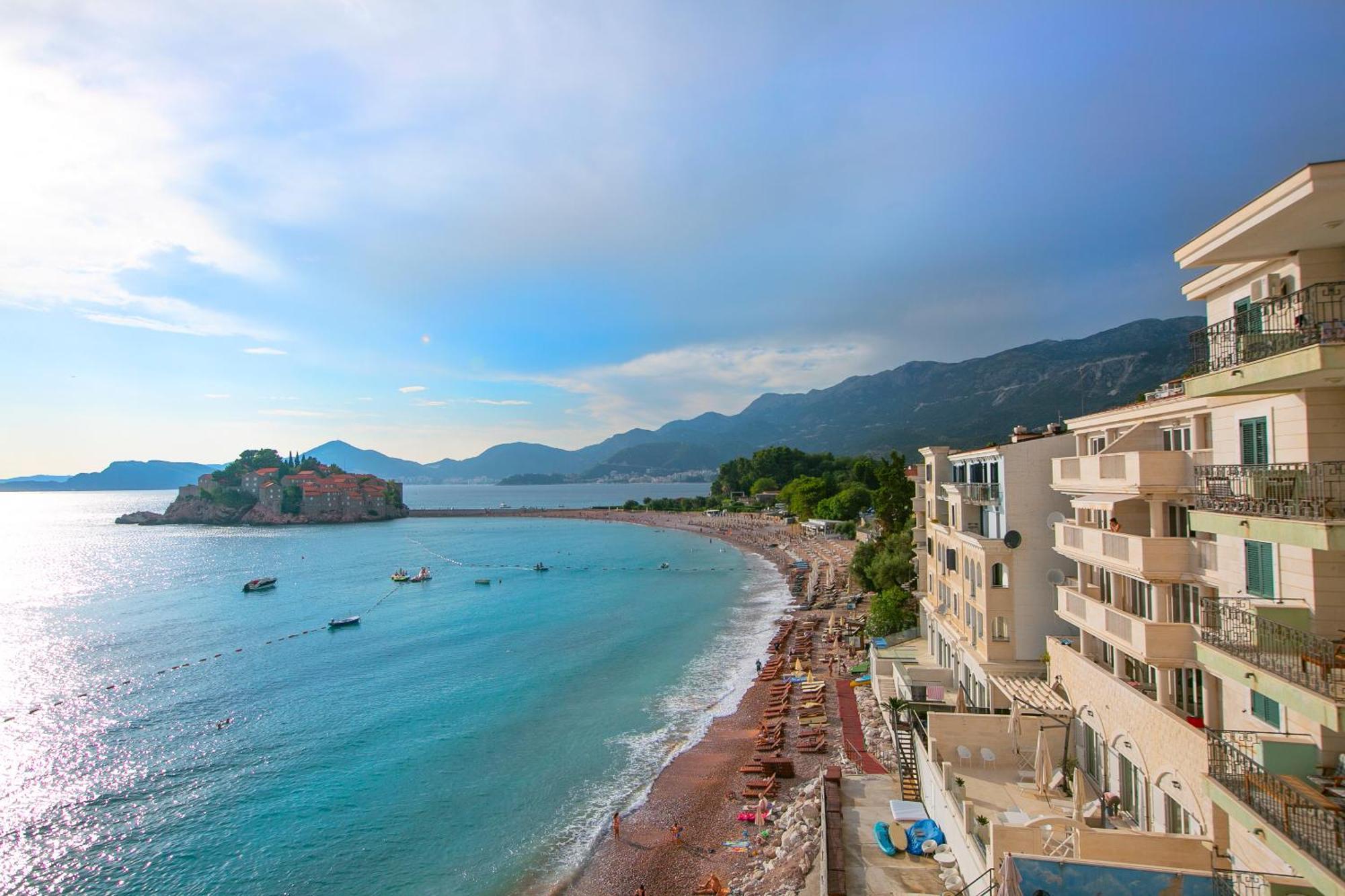 Montesan Luxury Apartment Beach Front Sveti Stefan Exterior foto