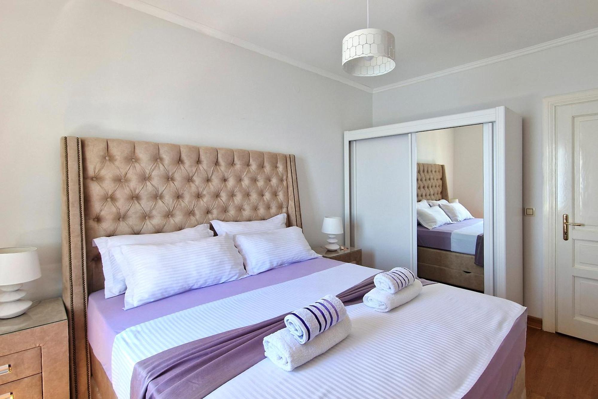 Montesan Luxury Apartment Beach Front Sveti Stefan Exterior foto