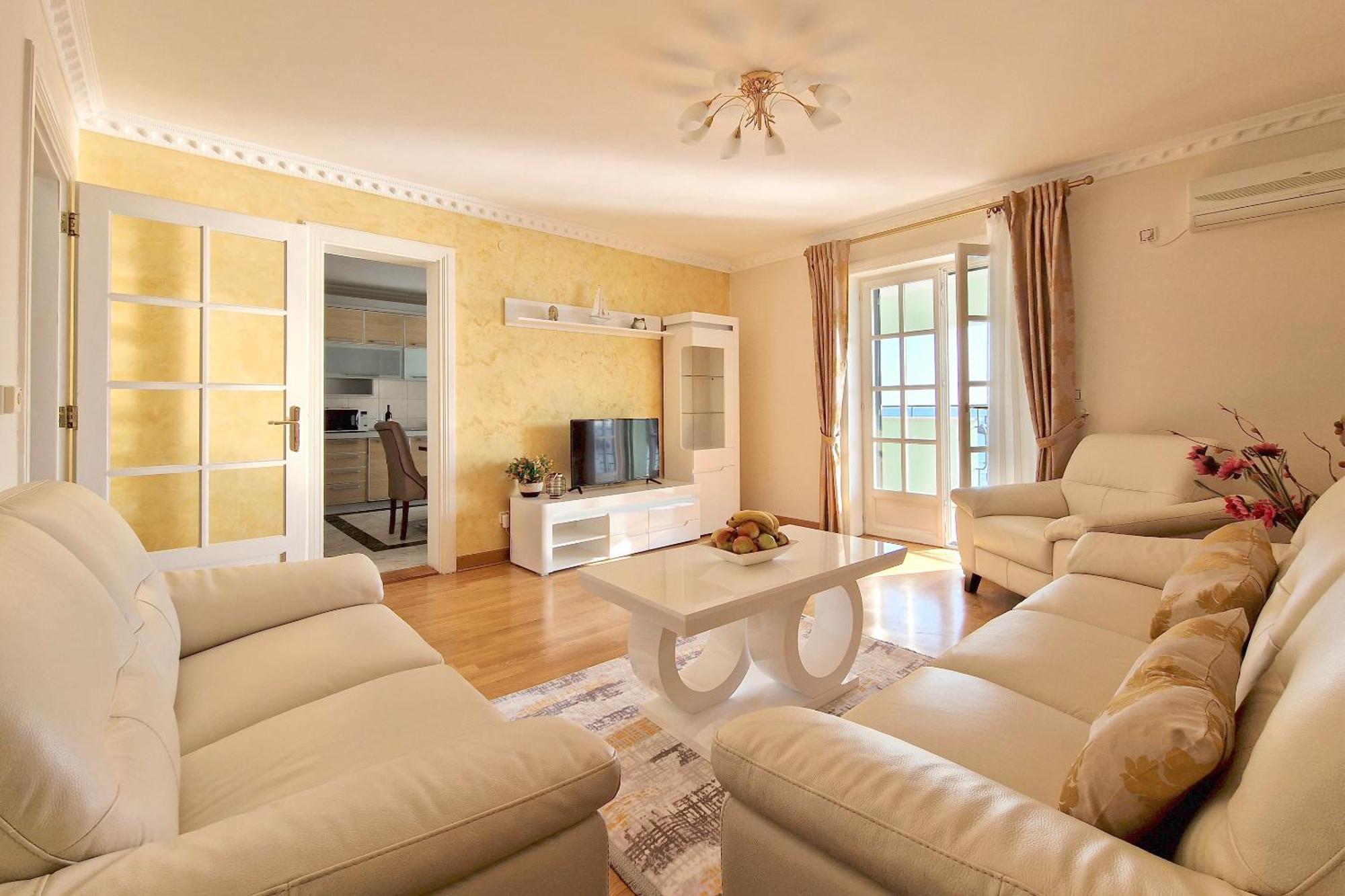 Montesan Luxury Apartment Beach Front Sveti Stefan Exterior foto